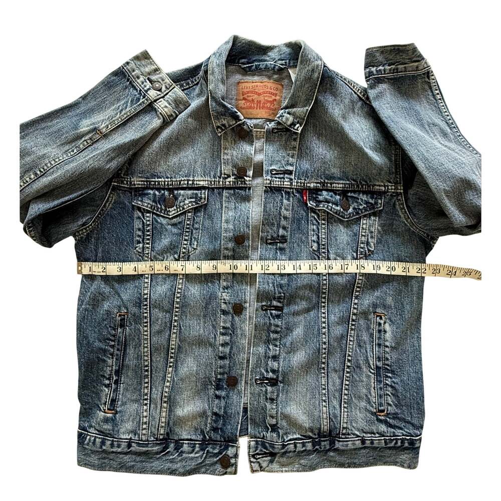 Levi’s Men’s Denim Trucker Jacket Medium M Blue Type III Classic Fit